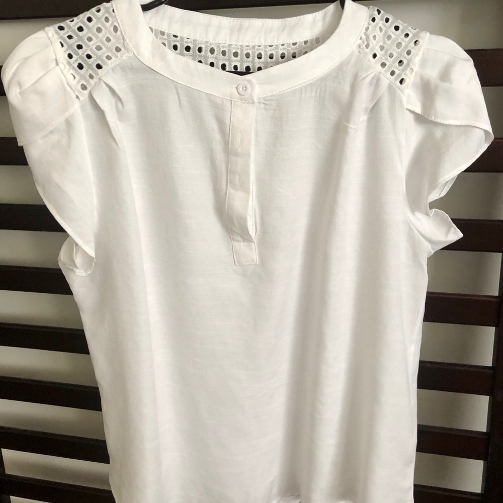 NWOT cute fresh top